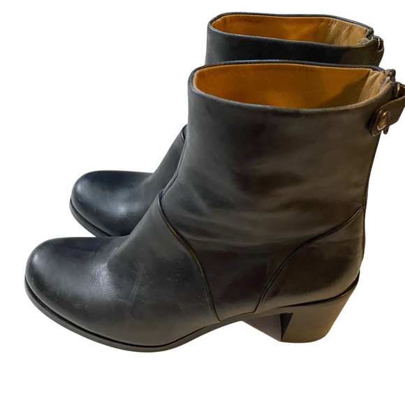 HOPE by ringstrand söderberg black heeled leather booties Size 39 made in Italy - Picture 2 of 8